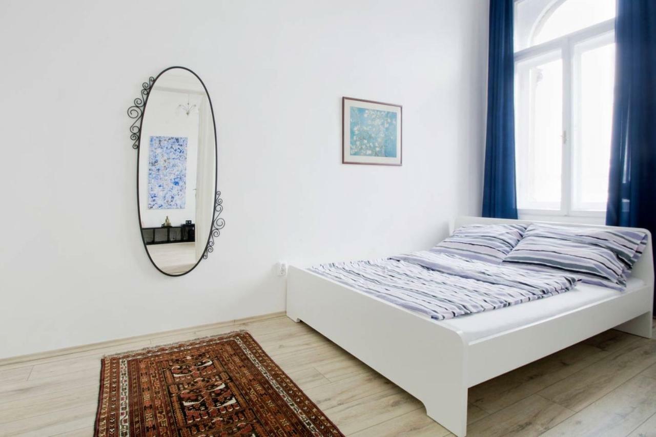 Andrassy Apartman *