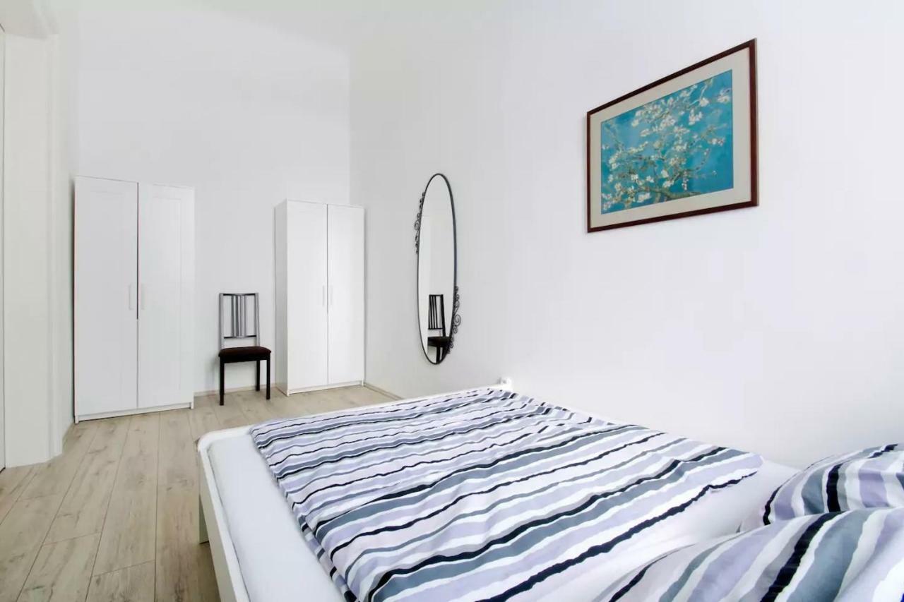 Andrassy Apartman *