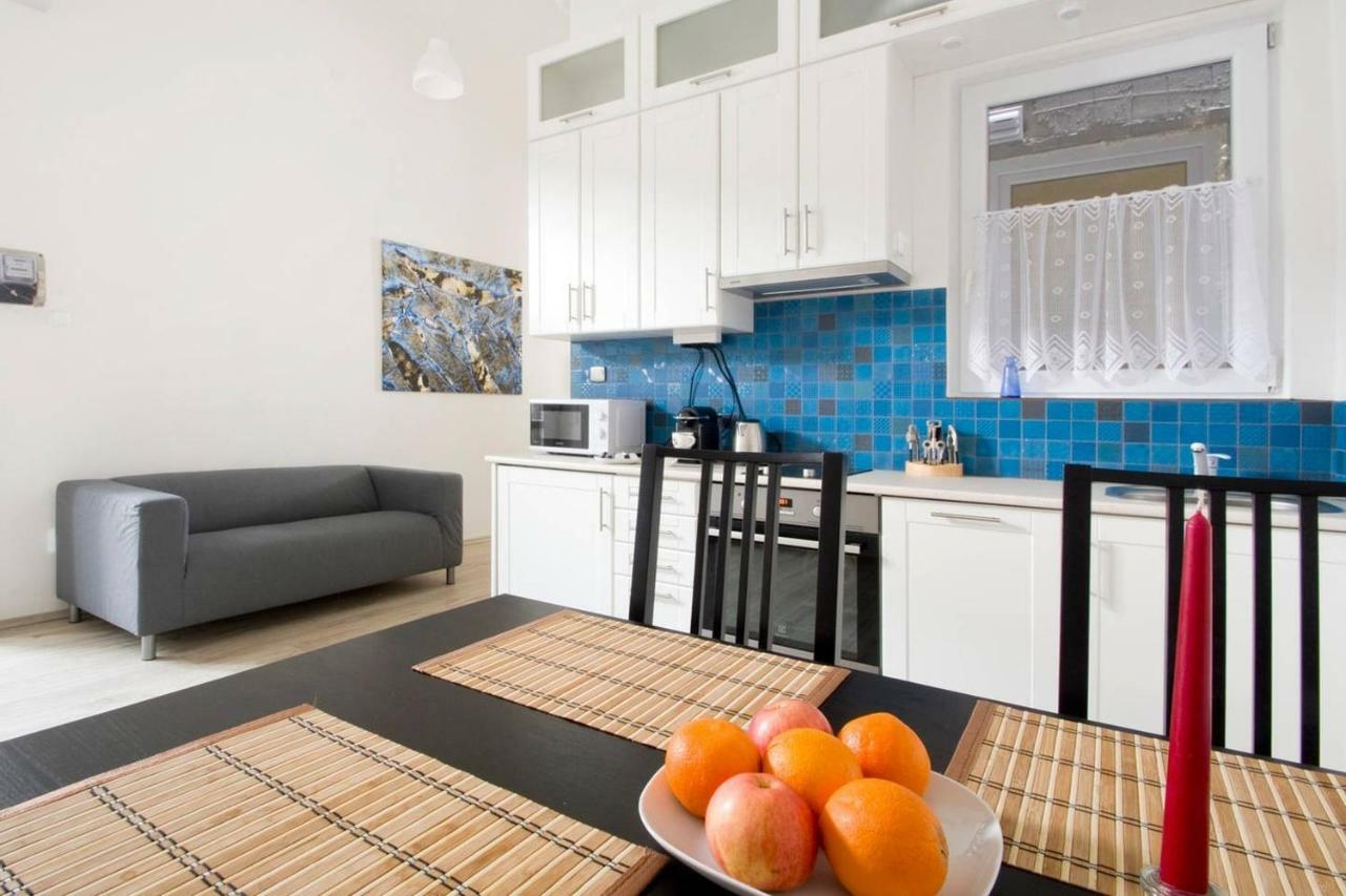 Andrassy Apartament *